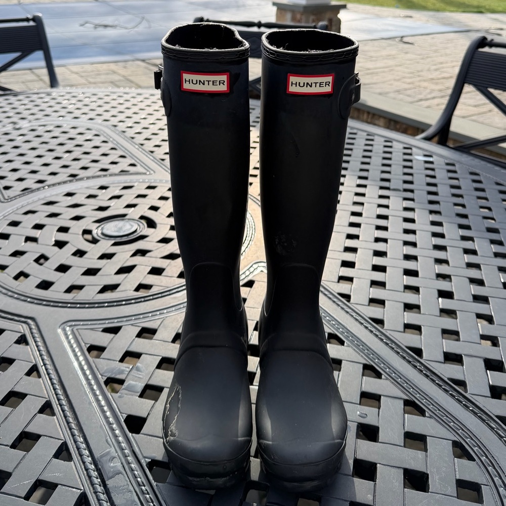 Hunter Black Matte Finish Tall Rubber Rain Boots